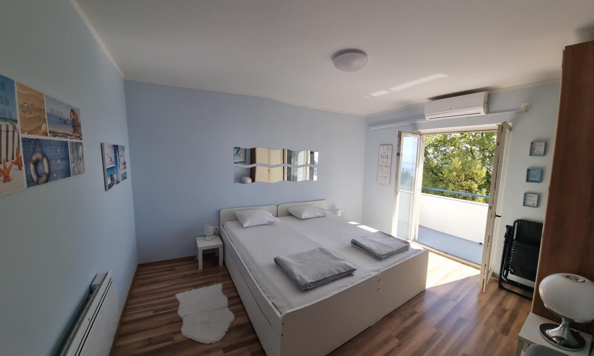 Apartment With Direct Sea View, Free Parking And Close To Beaches And Promenade 洛夫兰 外观 照片
